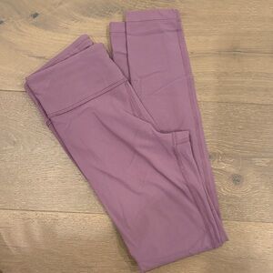 Athletic girl, purple, high-rise powervita chitchat, tight Leggings